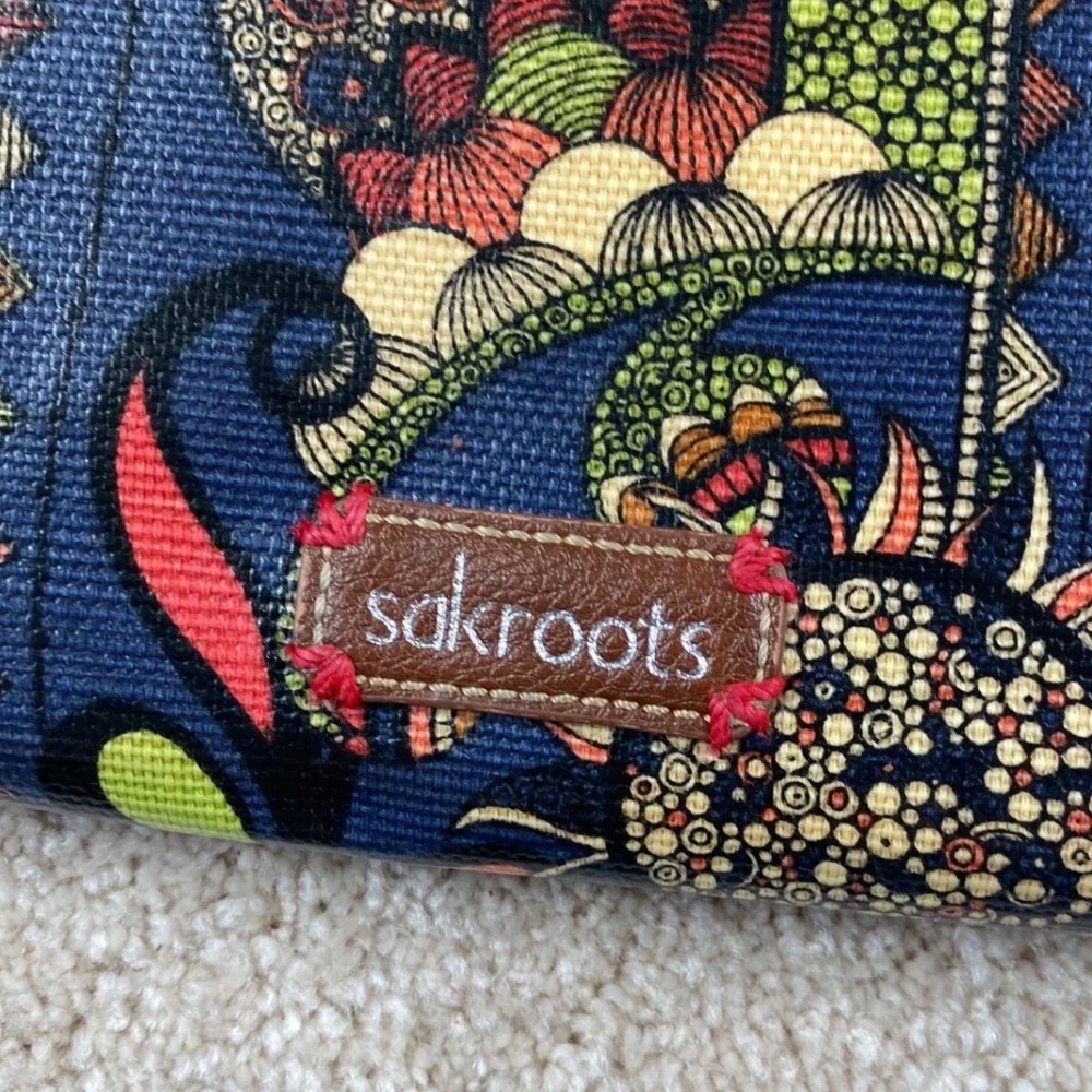 Sakroots Artist Circle Large Smartphone Crossbody Wallet Navy Owl Spirit Print